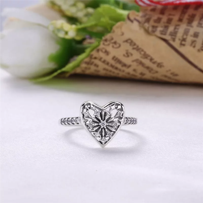 (afbeelding voor) Pandora Zilveren Harten Van De Winter Ring 196371CZ - Bekijken 2