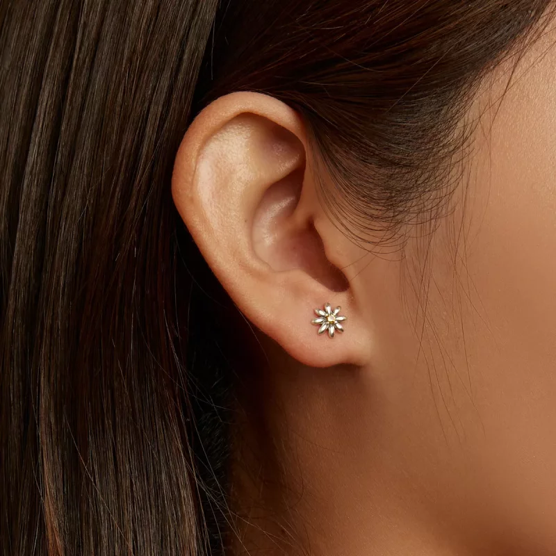 (afbeelding voor) Pandora Style Asymmetrisch Daisy Lieveheersbeestje Oorknopjes - SCE1364 - Bekijken 8