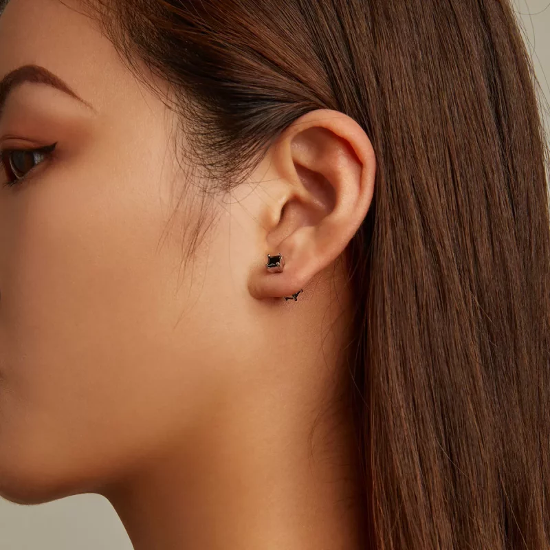 (afbeelding voor) Pandora Style Zwart Zirkonium Oorknopjes - SCE1325 - Bekijken 6
