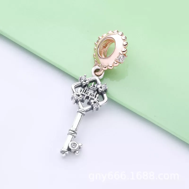 (afbeelding voor) PANDORA Disney Parks Sleutel 14K Roségoud Hangende Bedel 788226CZ - Bekijken 2