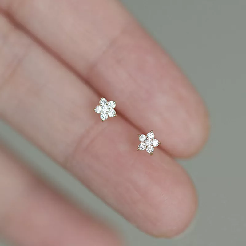 (afbeelding voor) Pandora Style Mini Bloem Oorknopjes - BSE598-B - Bekijken 3