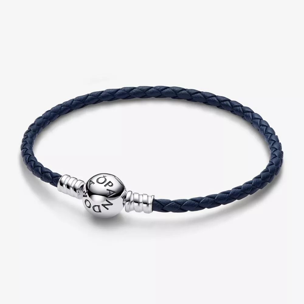 pandora moments blauwe gevlochten leren armband met ronde sluiting 592790c01