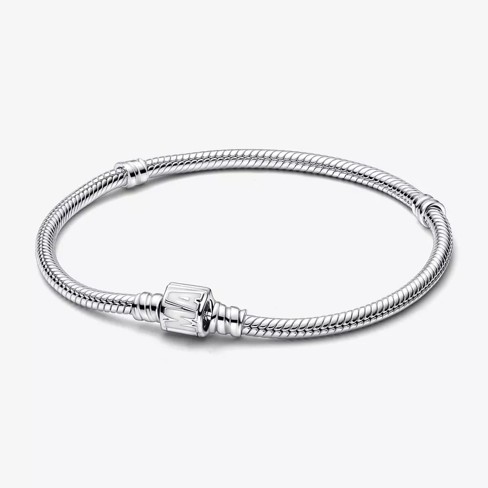 pandora moments marvel snake chain armband met logosluiting 592561c01